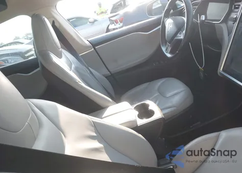 2014 Tesla Model S P85 из США, поврежденный, VIN 5YJSA1H18EFP48576